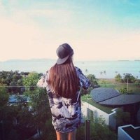 森林中观兽的行者